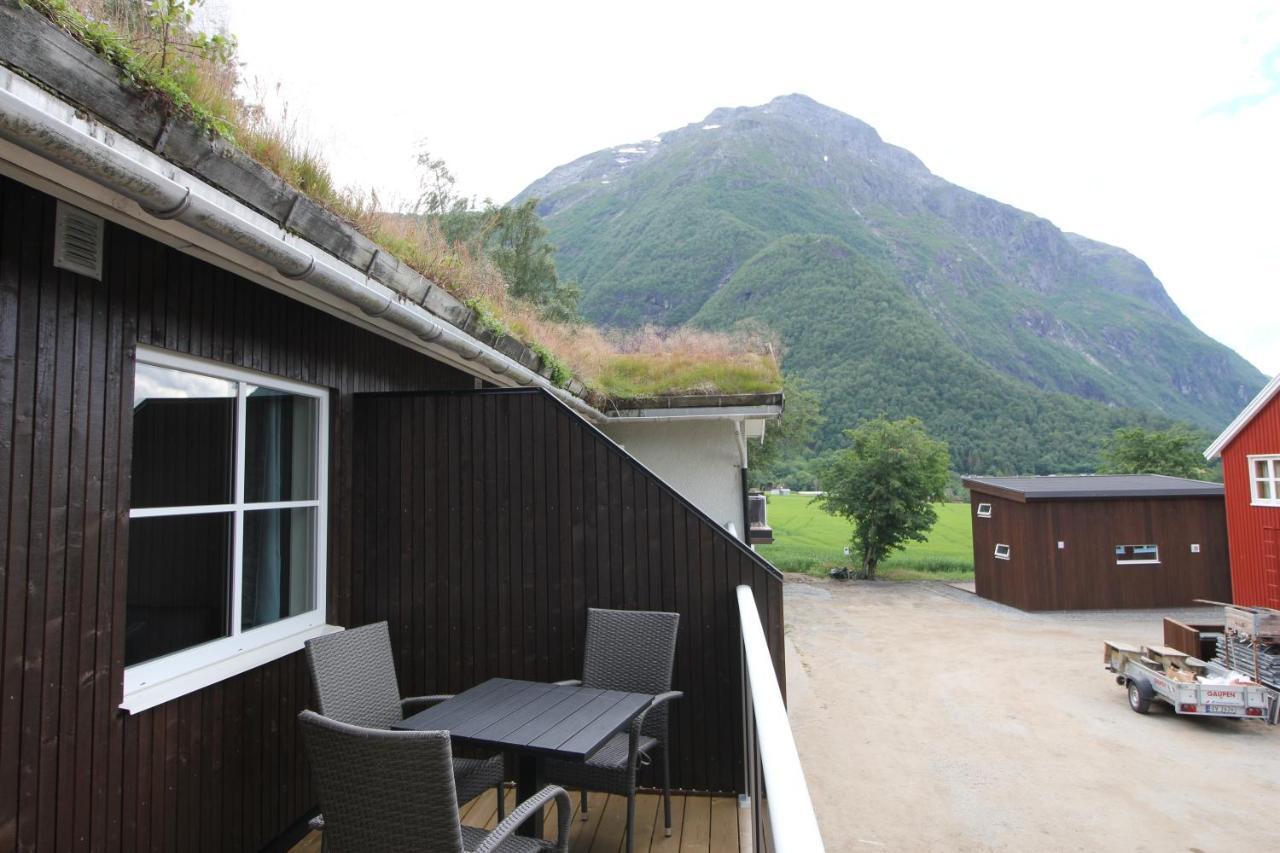 Setnes Feriesenter Hostel Veblungsnes Exterior foto