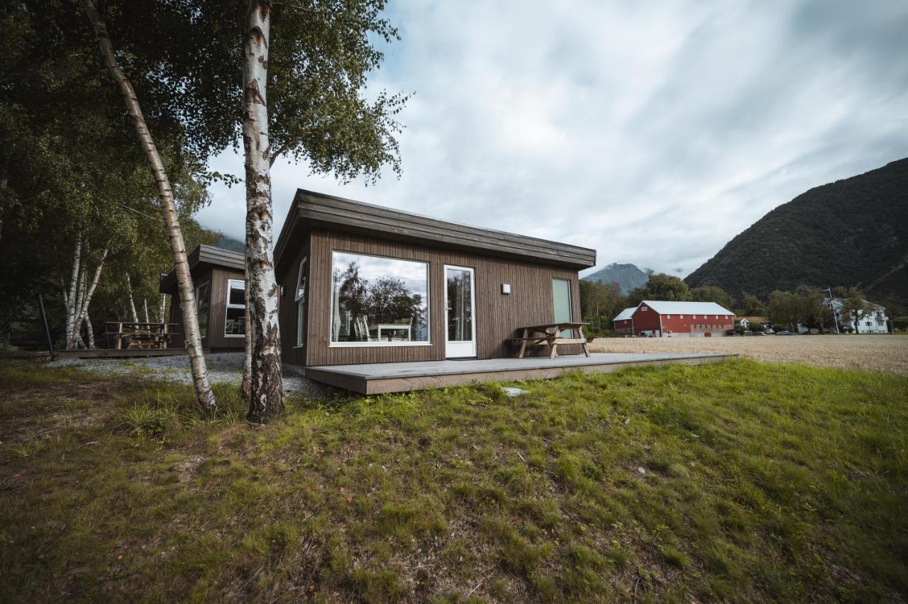 Setnes Feriesenter Hostel Veblungsnes Exterior foto