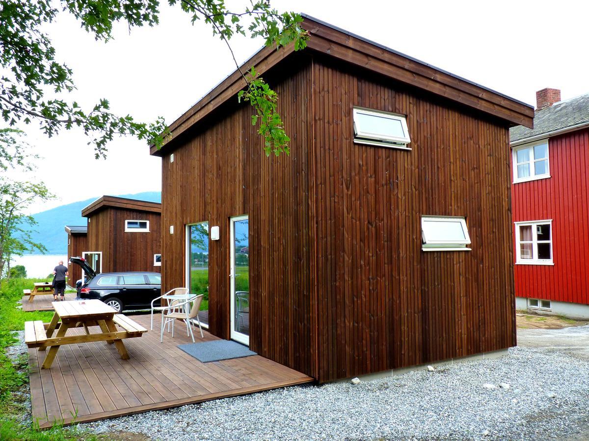 Setnes Feriesenter Hostel Veblungsnes Exterior foto
